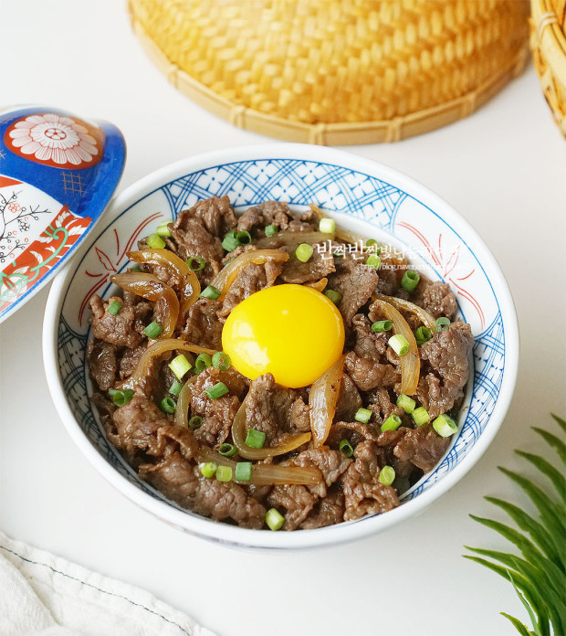 규동