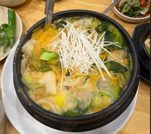 서오릉 주막보리밥 "털레기수제비"