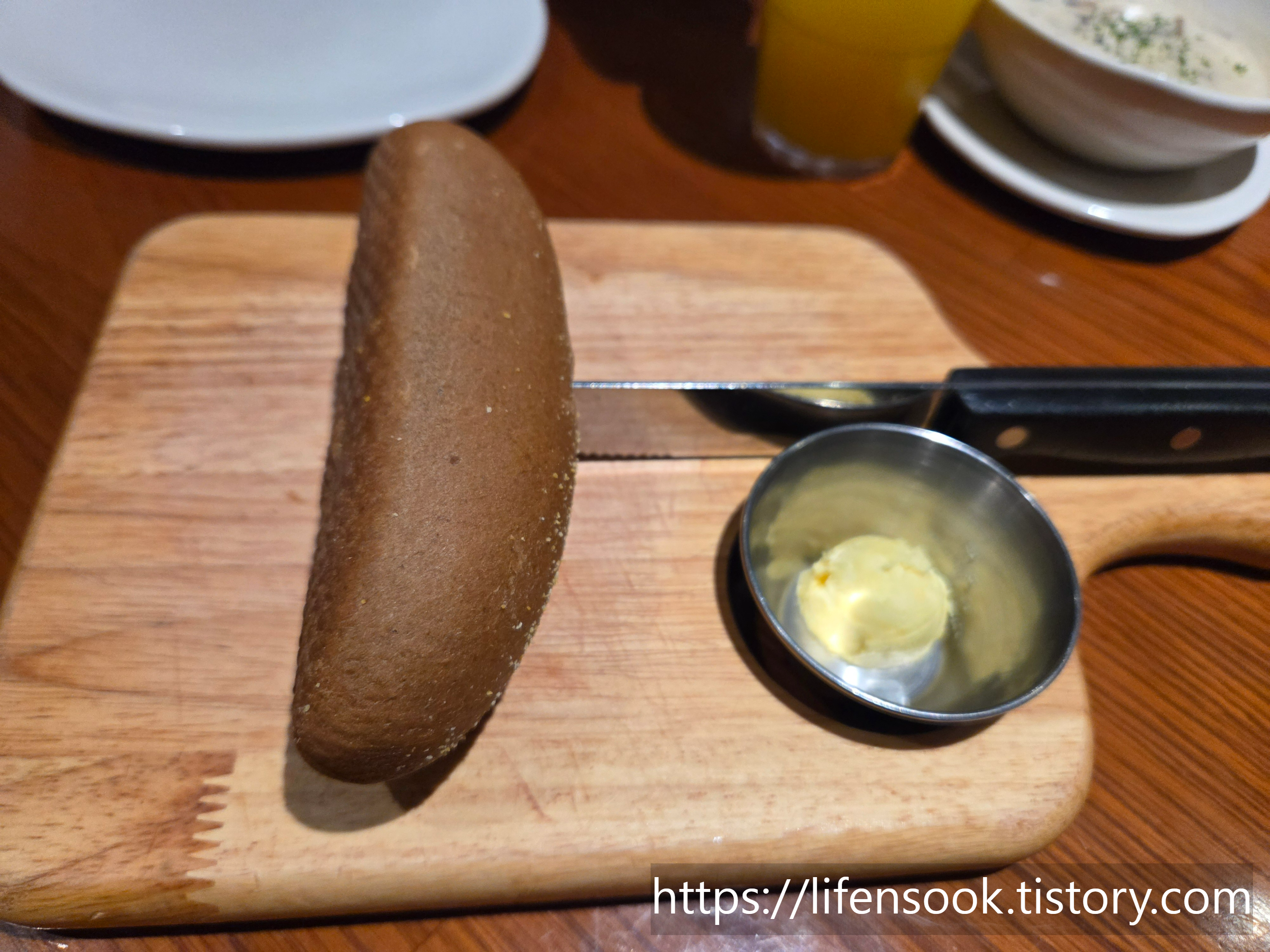 아웃백 스테이크하우스 사당 파스텔시티점부시맨 브레드