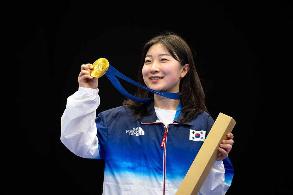 최연소 반효진 금메달 리스트