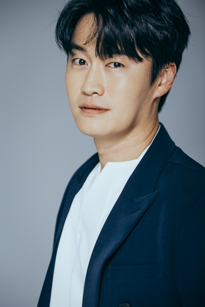 오의식 화보