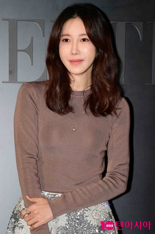 이지아