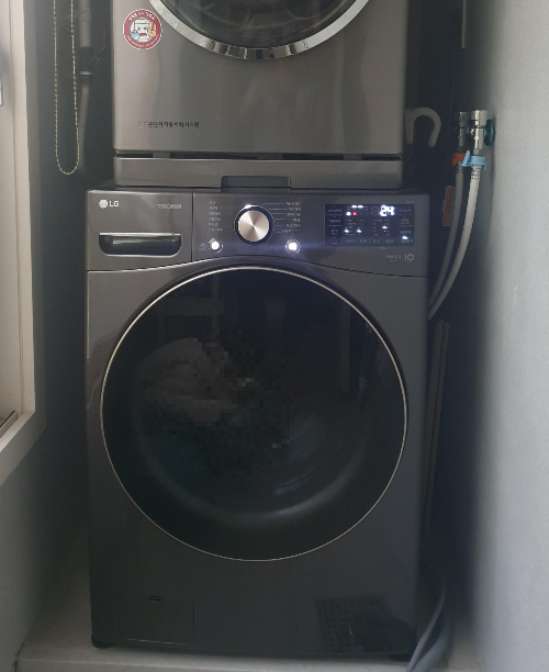 서랍형 키트를 사용해서 엘지 트롬세탁기와 건조기 설치 모습