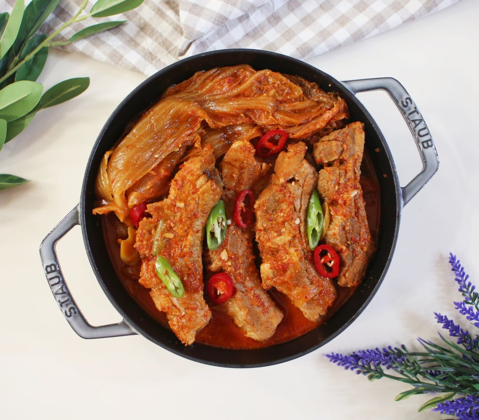 등갈비 김치찜