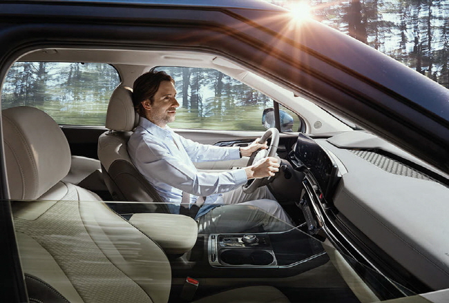 카니발 하이브리드 실내디자인