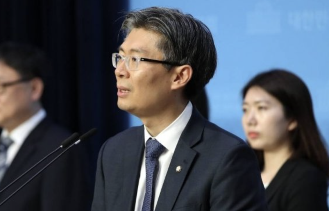 조정훈 국회활동