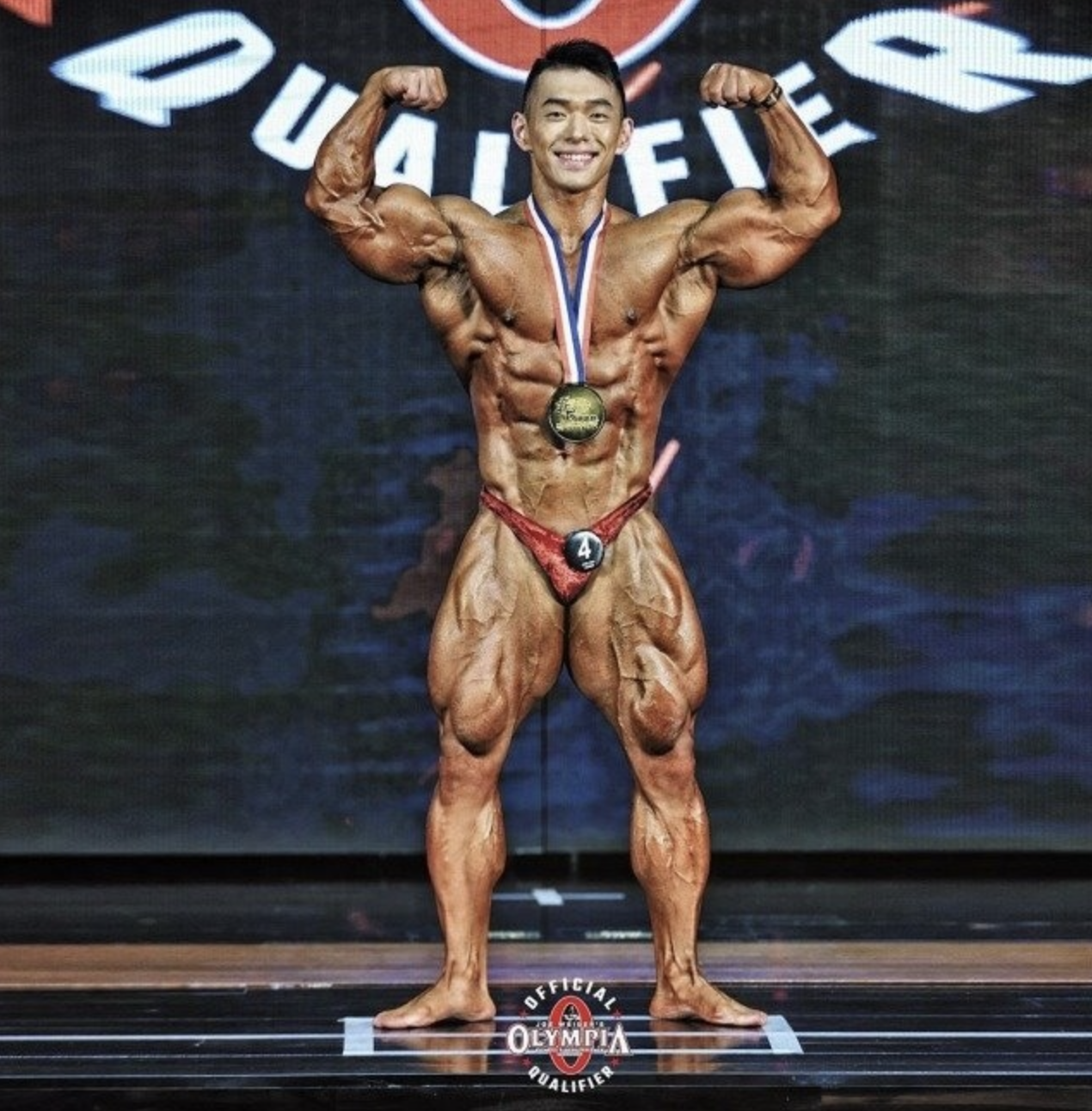 김성환 보디빌더