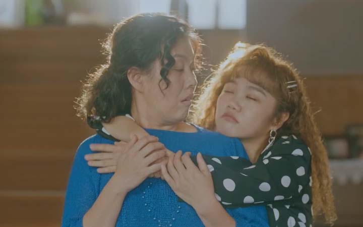 옥자역(김정영)-경애역(홍나현)