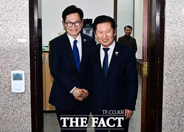 송영길 발언 사과 정청래 적통 논쟁 한미 FTA 이재명 시대 민주당 전당대회 분석
