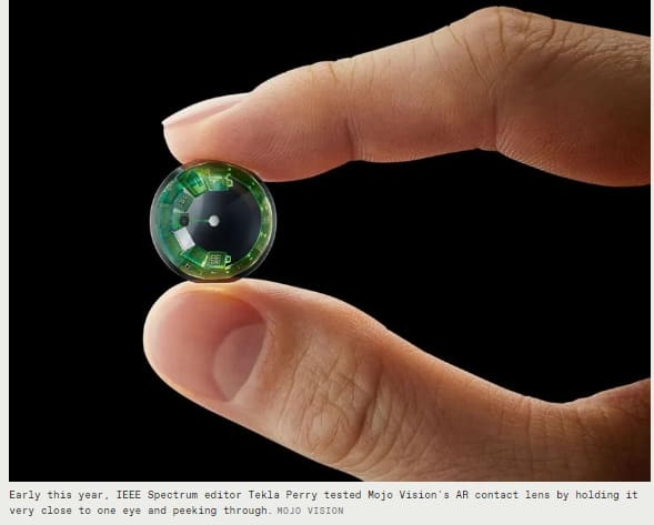 모조 비전, 그의 CEO 눈에 증강현실(AR) 콘택트렌즈를 넣다 VIDEO: Mojo Vision Puts Its AR Contact Lens Into Its CEO’s Eyes (Literally)