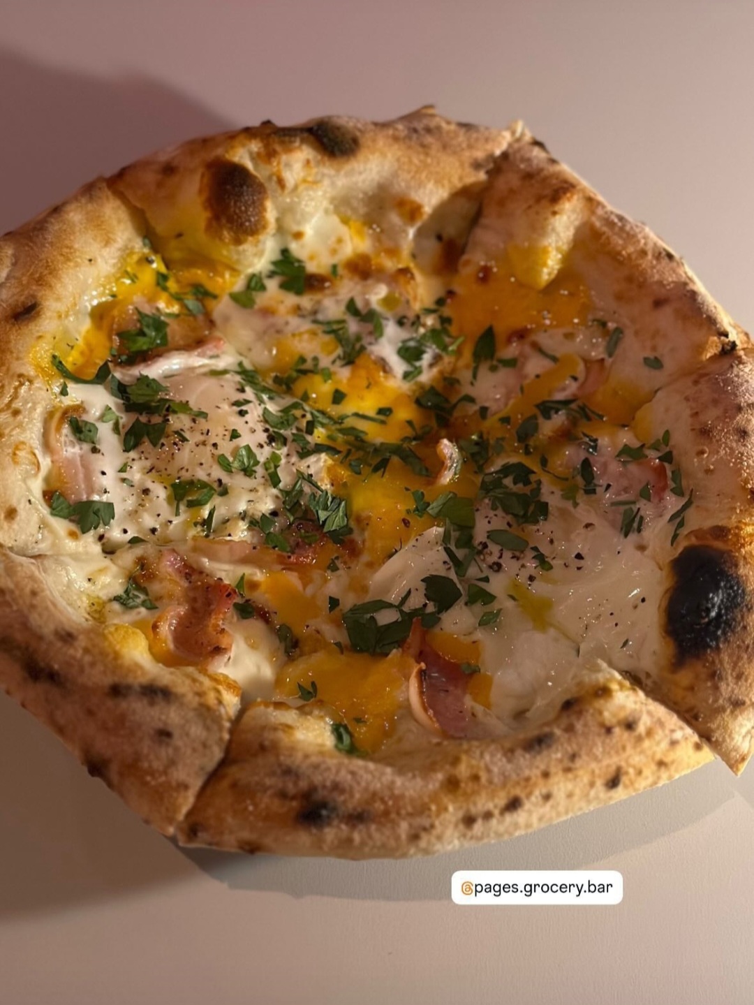 페이지스_피자(출처:페이지스 인스타그램)