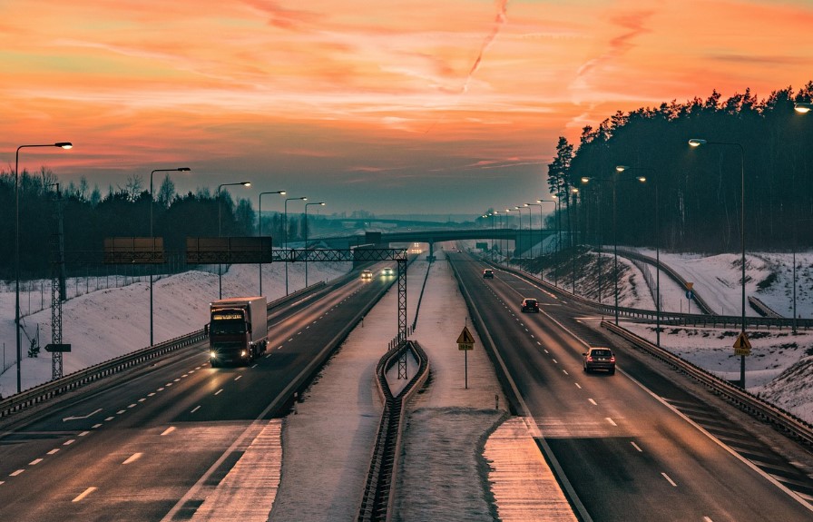 고속도로 이미지