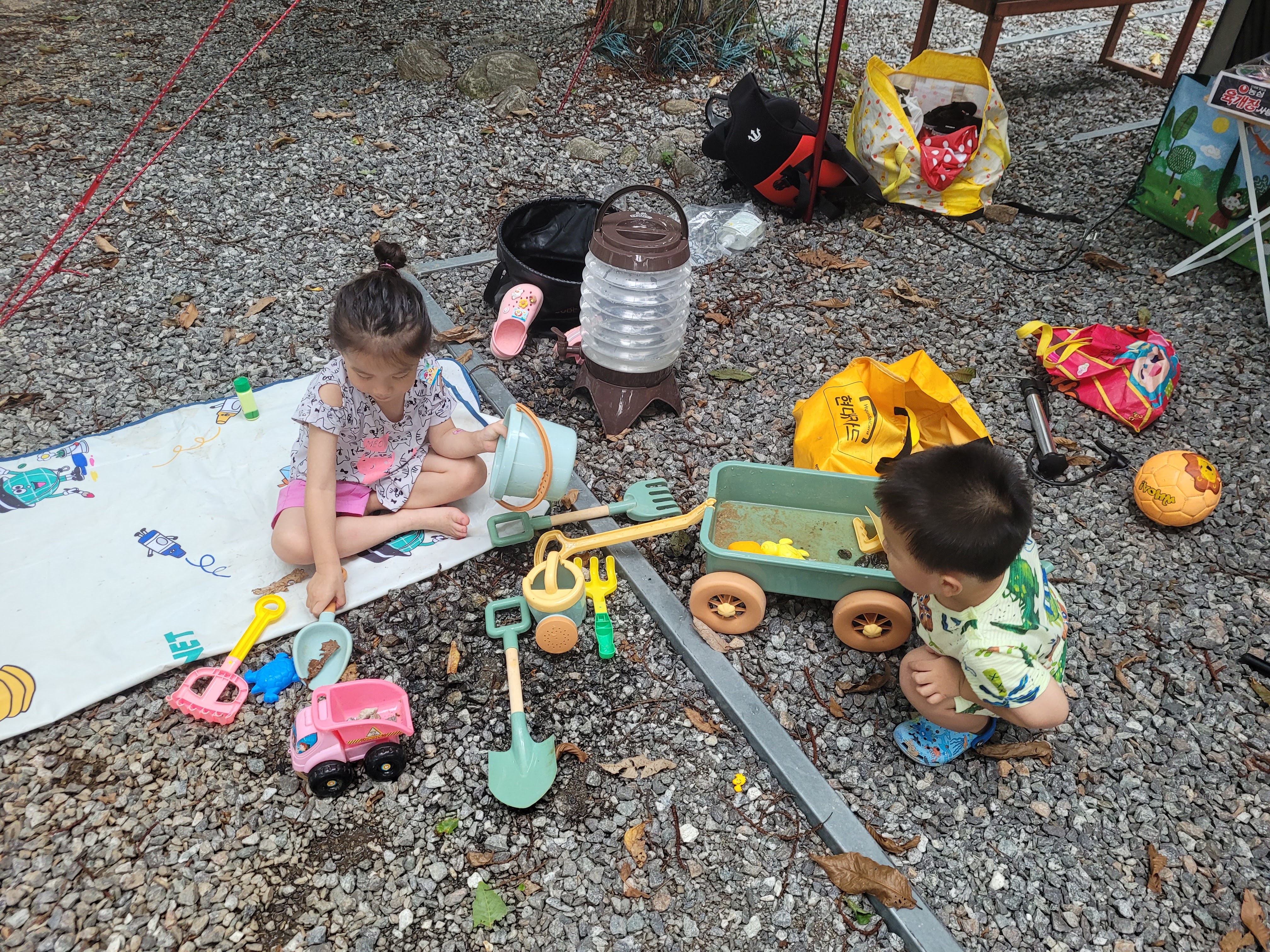 파쇄석 모래놀이