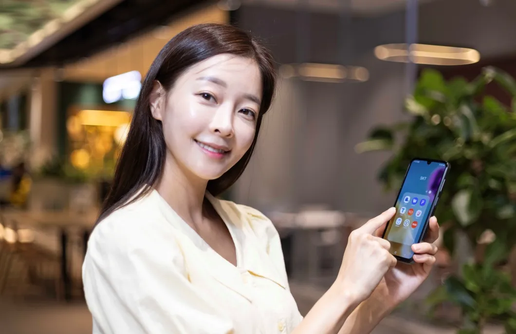 갤럭시 와이드 7 출시일