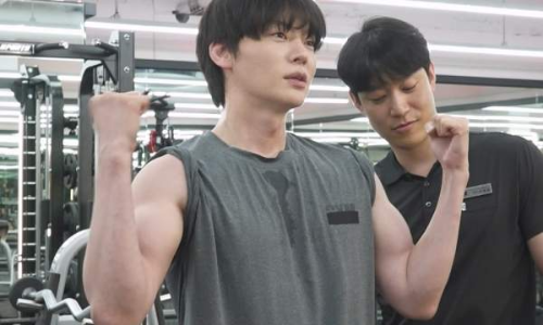 나혼자산다 안재현, 벌크업의 신화 쓰다?! 지옥의 계단 뚫고 헬스장까지 간 이유