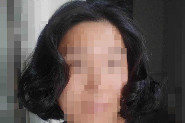 다이슨 에어랩으로 단정한 퍼머 단발머리 이미지