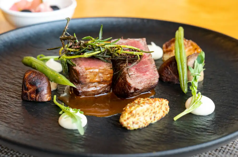 비스트로-친친-스테이크