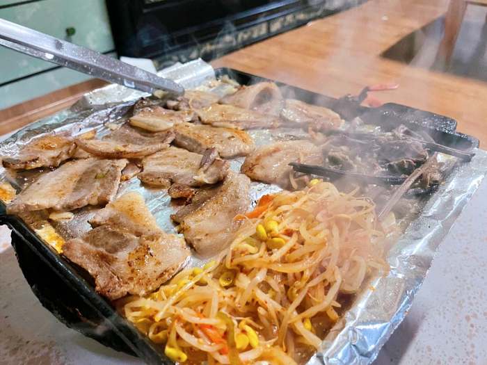 토요일은 밥이좋아 토밥좋아 대전 냉동 삼겹살 & 후식볶음밥 맛집