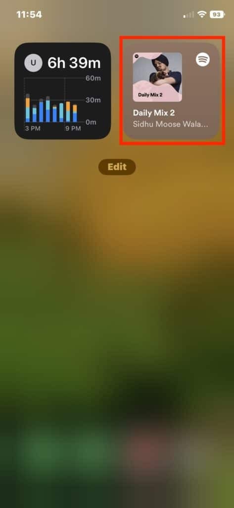 아이폰 홈 화면의 음악 위젯 화면