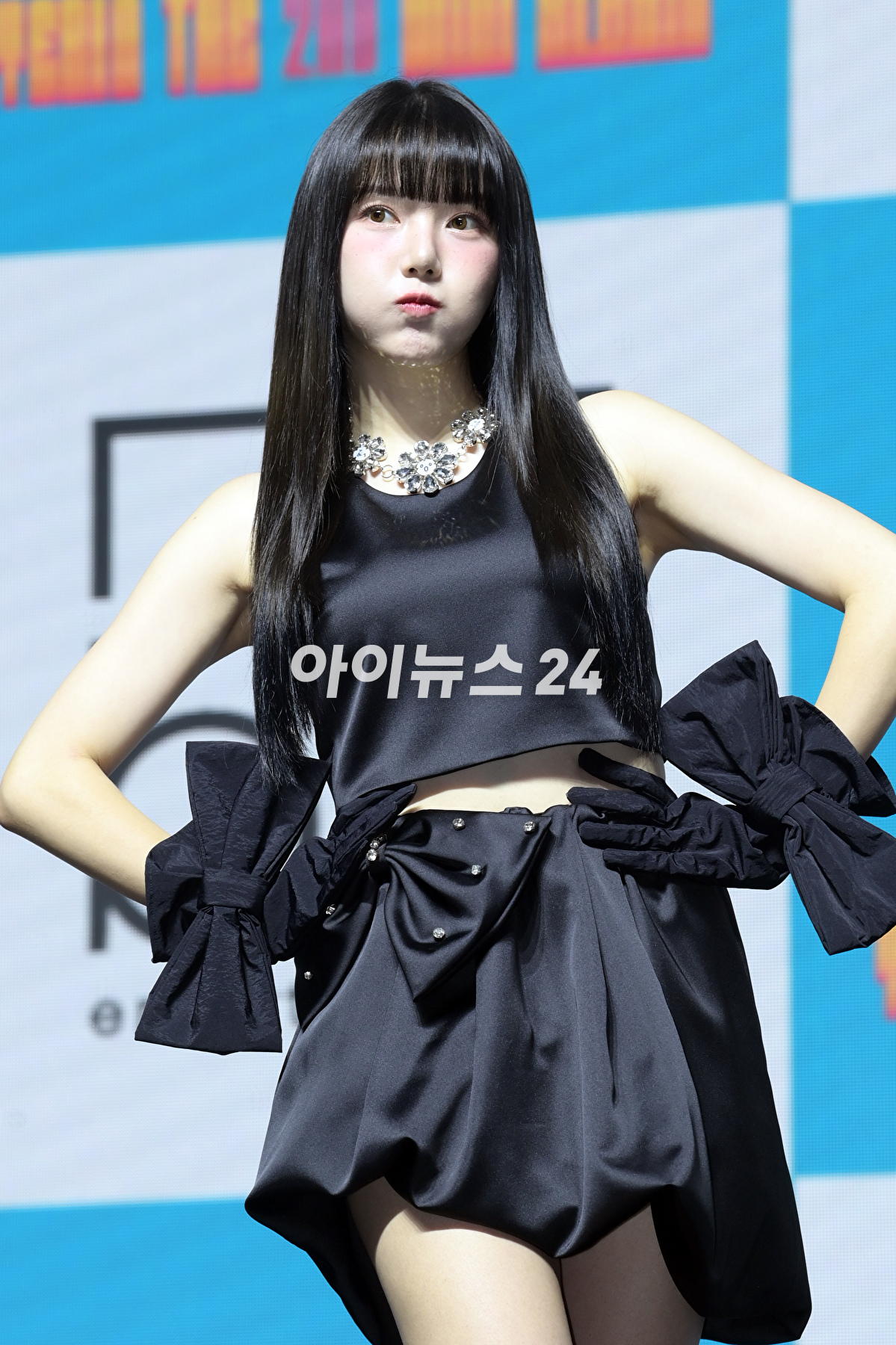 가수 예린이 23일 오후 서울 광장동 예스24 라이브홀에서 진행된 예린(YERIN) 두 번째 미니앨범 &#39;레디&#44; 셋&#44; 러브(Ready&#44; Set&#44; LOVE)&#39; 쇼케이스에 참석하고 있다. [사진=정소희 기자]