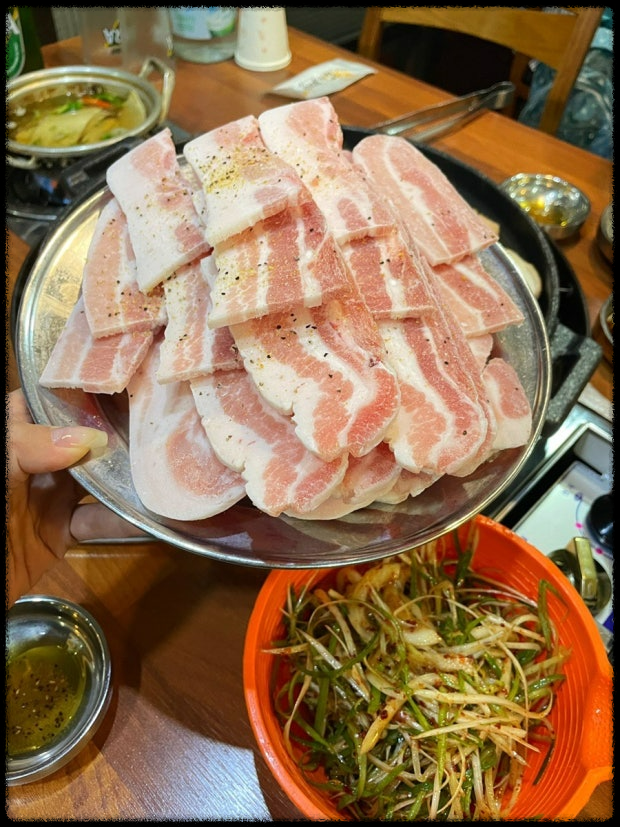 생생정보[가격파괴 Why] 맛집 권반장 삼겹살&amp;#44; 진짜 이 가격 맞아? 