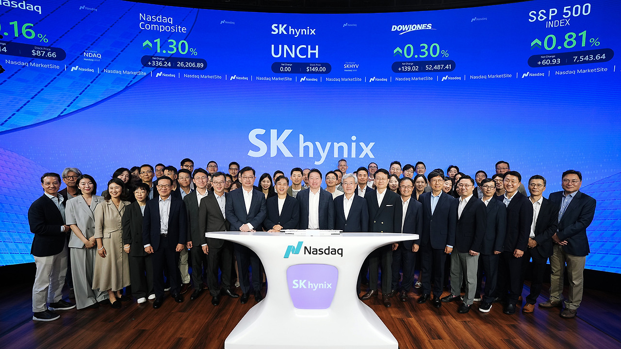 SK 하이닉스 나스닥 상장 AI 칩 데이터센터 자원 소비 전력 물 소비 급증 고갈 지속 방안 수요 에너지