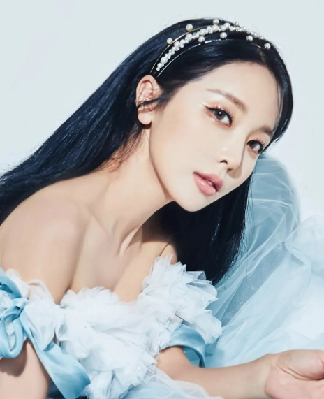 홍진영 화장품 사업 코스닥 상장 준비 근황