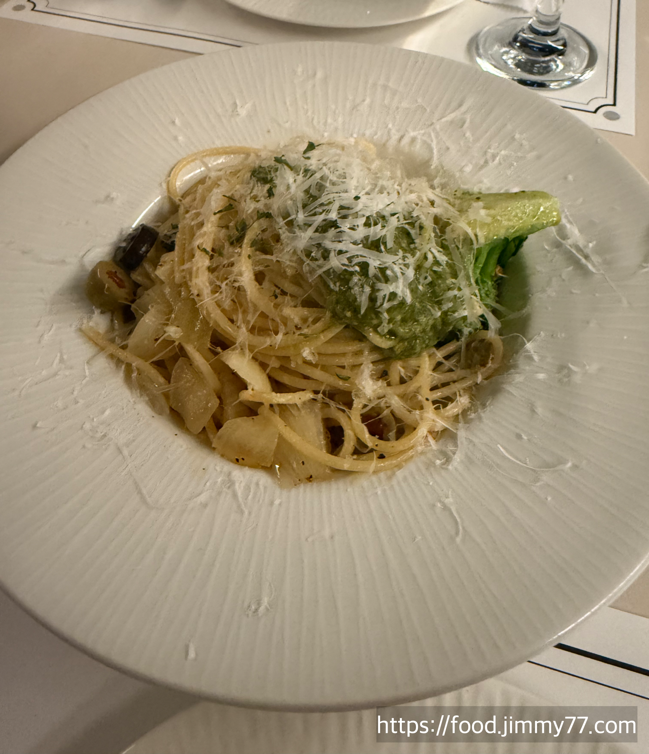 어스키친 이탈리안레스토랑