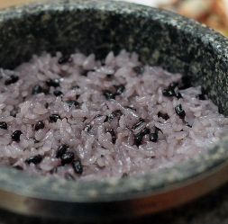 흑미 효능 놀라운 10가지 부작용 칼로리 고르는법