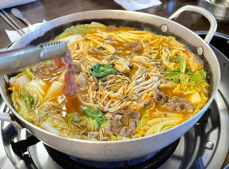 최가네버섯샤브매운탕칼국수2