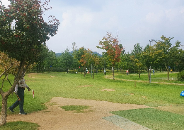 달성군 서재파크골프장. 대구시 달성군 다사읍 다사로 822 (방천리 환경자원사업소)