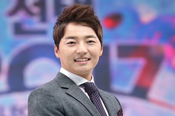 이성배 아나운서