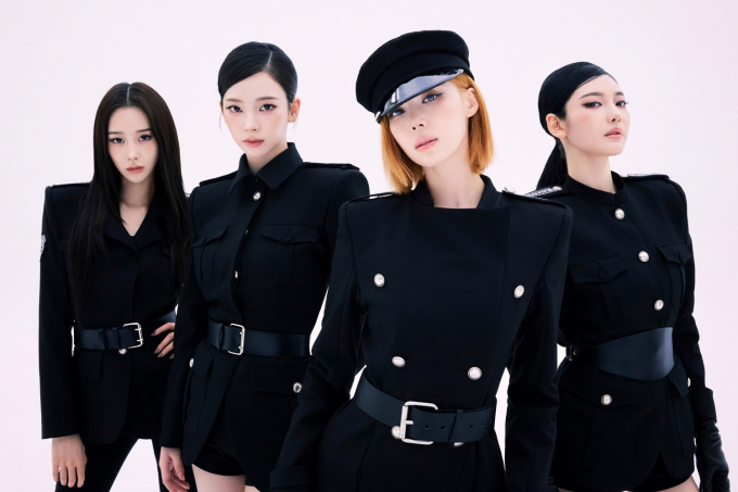 에스파 정규 2집 레모네이드 컴백 분석: '쇠콤달콤' 신드롬과 컴플렉시티 세계관 심층 평가