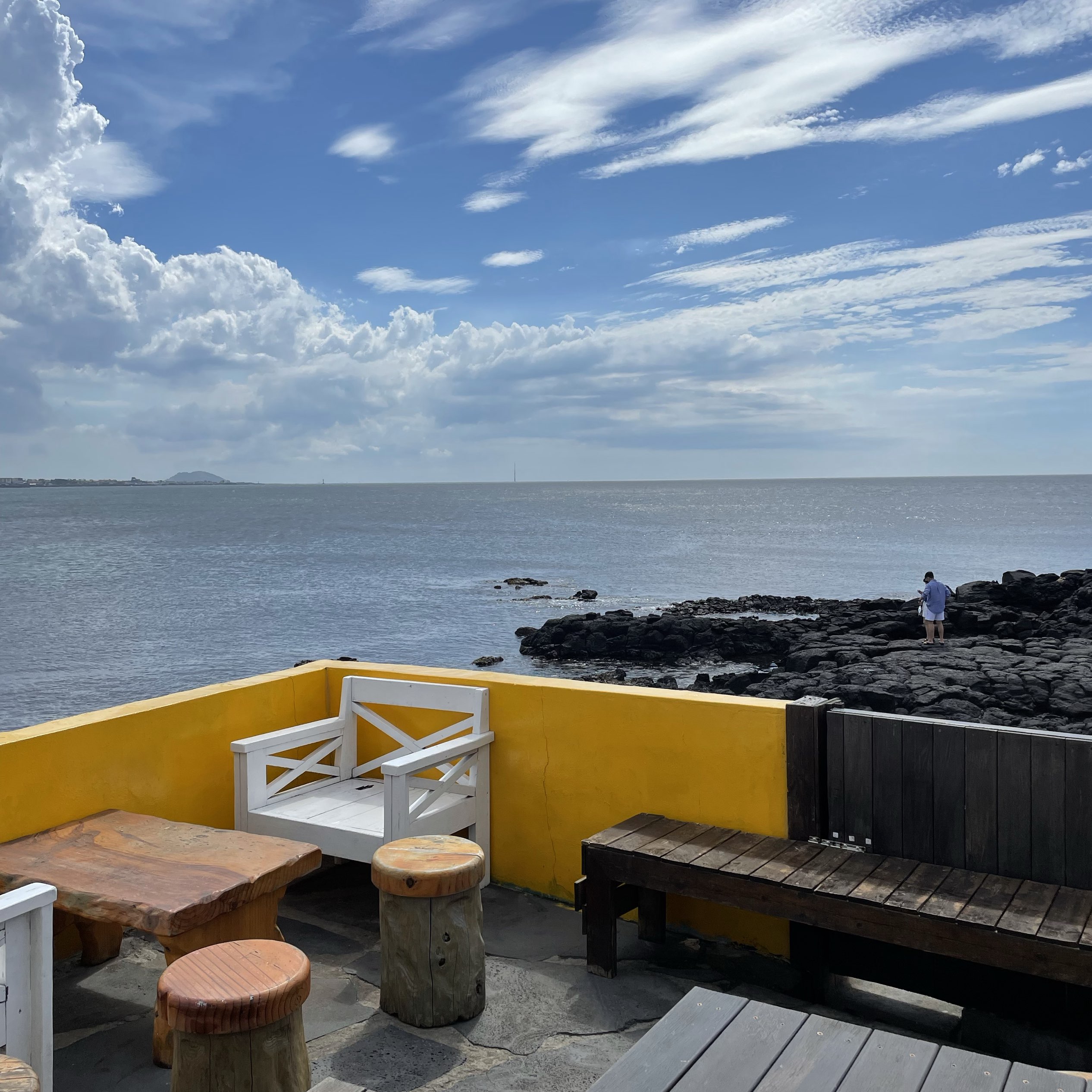 애월 카페 봄날2