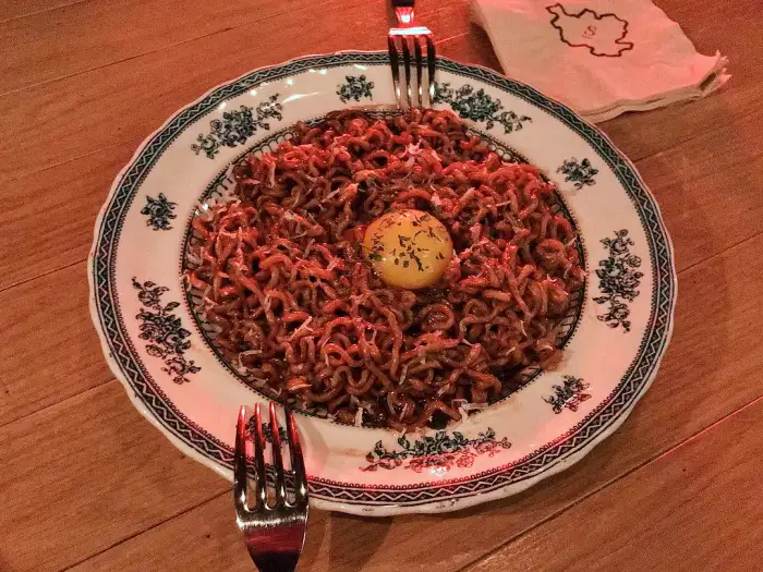 전참시 전지적 참견시점 강남 압구정 로데오 디제잉 위스키 와인 바 그라나파다노 트러플 짜파게티 맛집