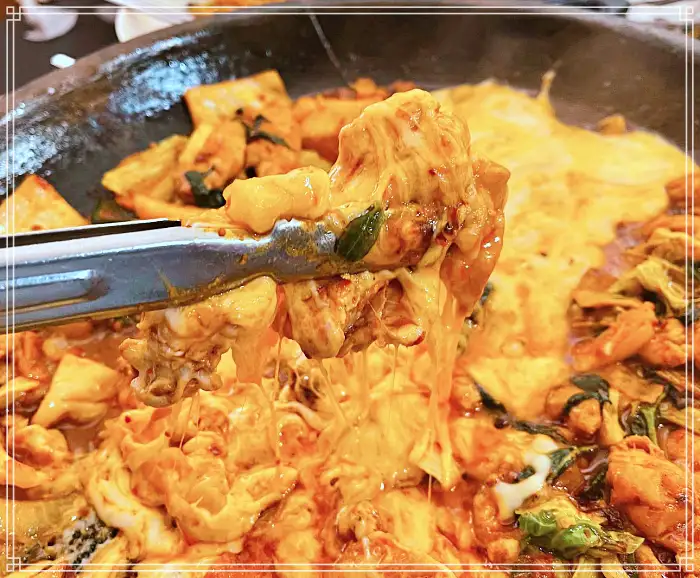 맛있는 녀석들 논현, 학동 무쇠 철판 닭갈비 맛집