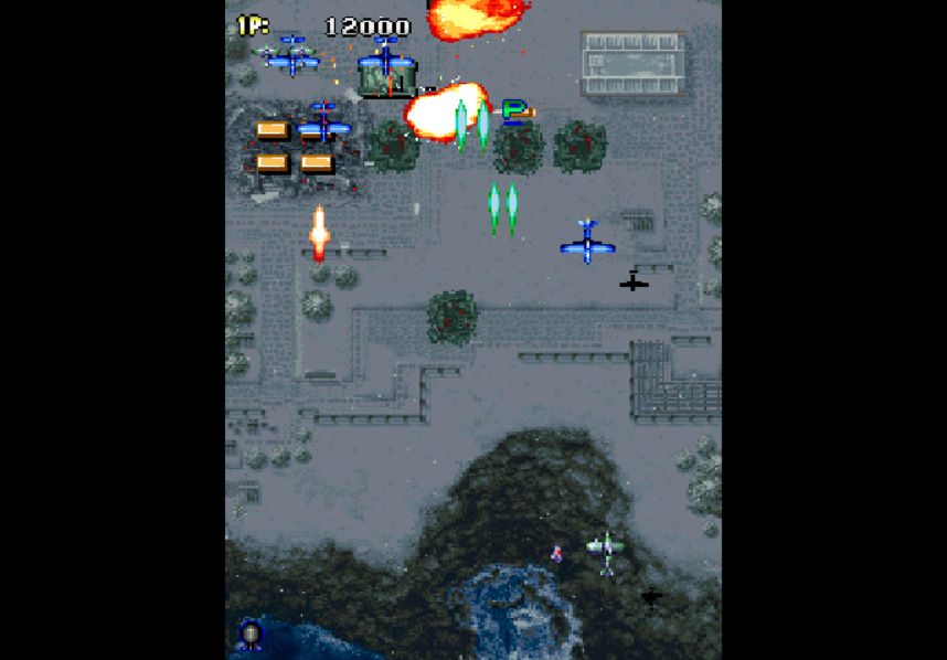 스트라이커즈 1945 플레이화면 2