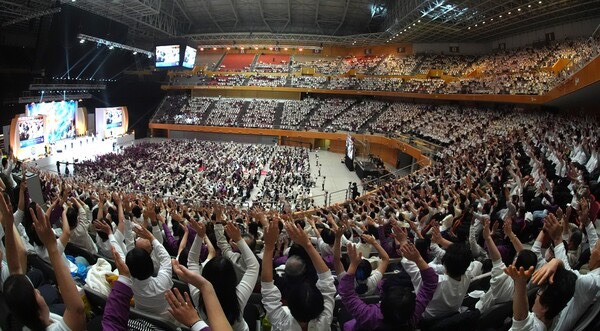 한학자 총재 문선명 부인