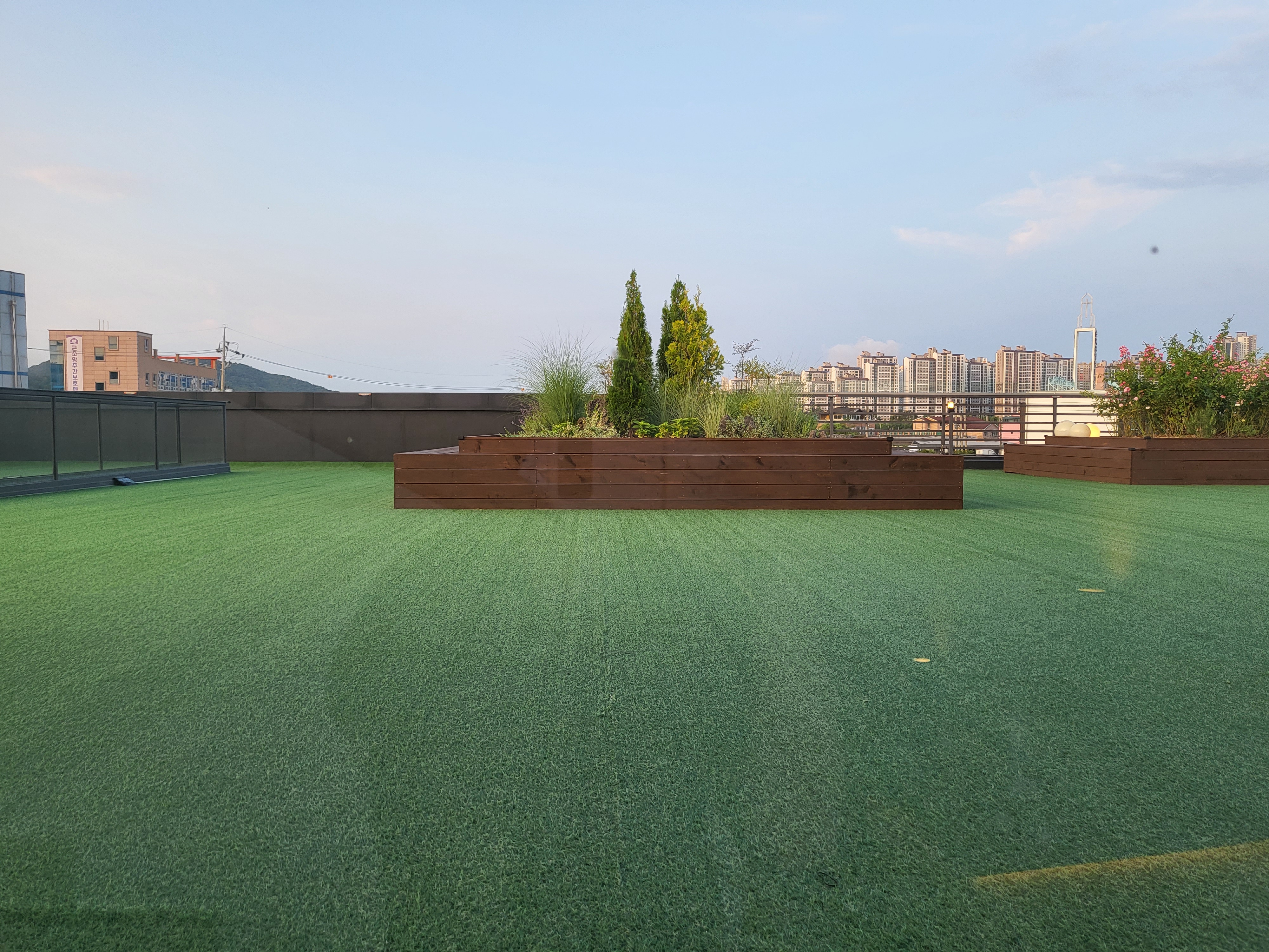 지금이곳 - 루프탑