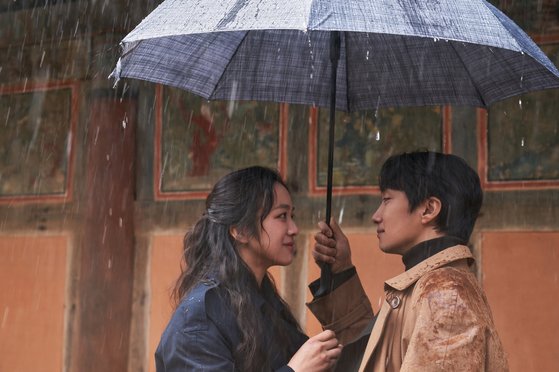 영화-헤어질-결심-스틸컷