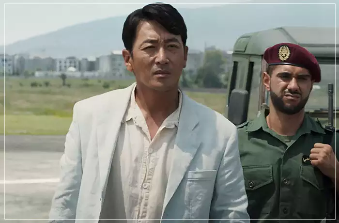 비공식작전-한군으로-돌아-온-민준