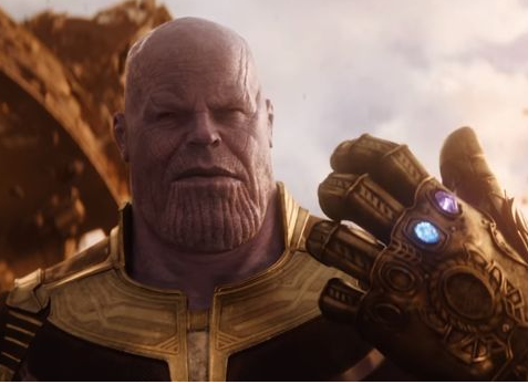 영화 속 악역 타노스 이다.