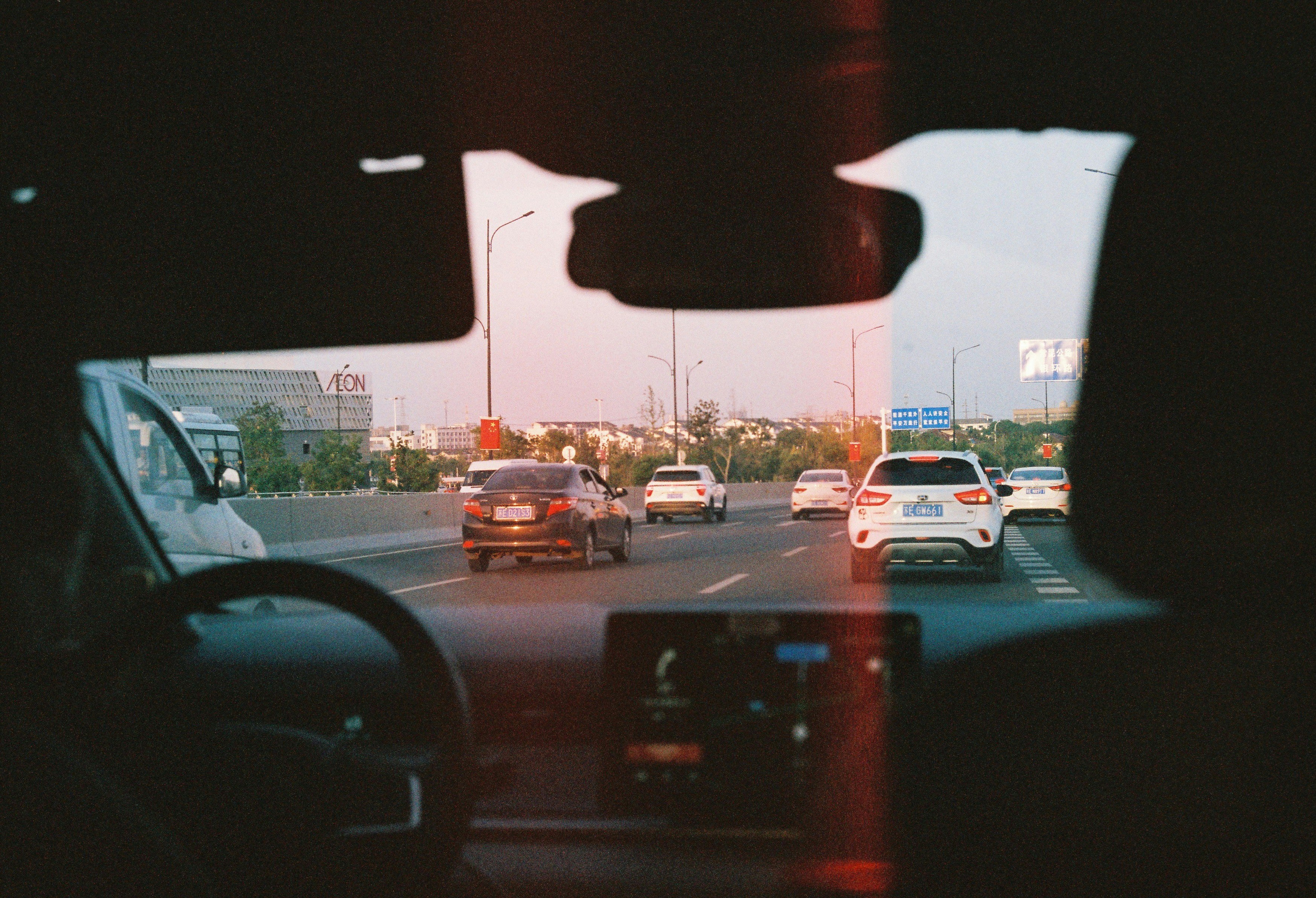 전동트렁크 고장