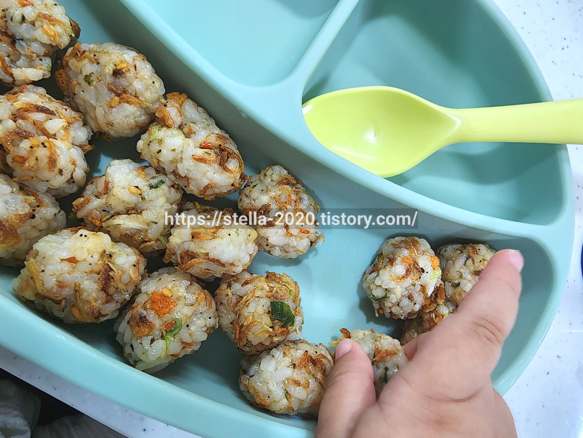 자기주도이유식 하기 좋은 이유식식판 에디슨 유아식판 자기주도이유식 하기 좋은 이유식식판 에디슨 유아식판