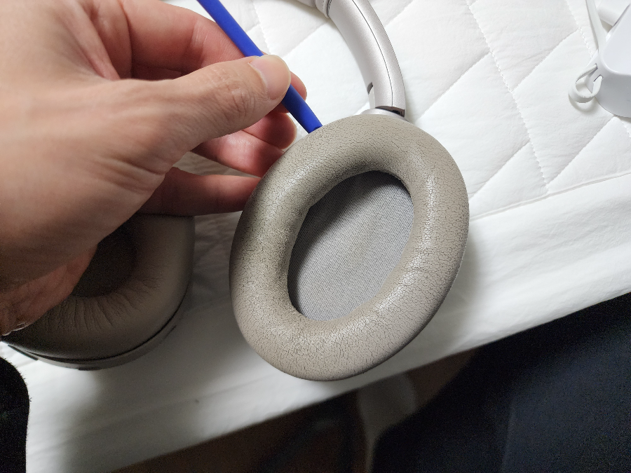 소니-헤드셋-이어패드-분리