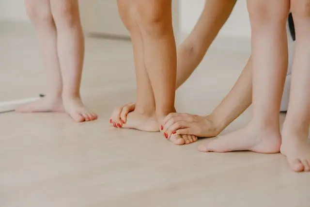 손톱, 발톱 가로줄 건강 의미