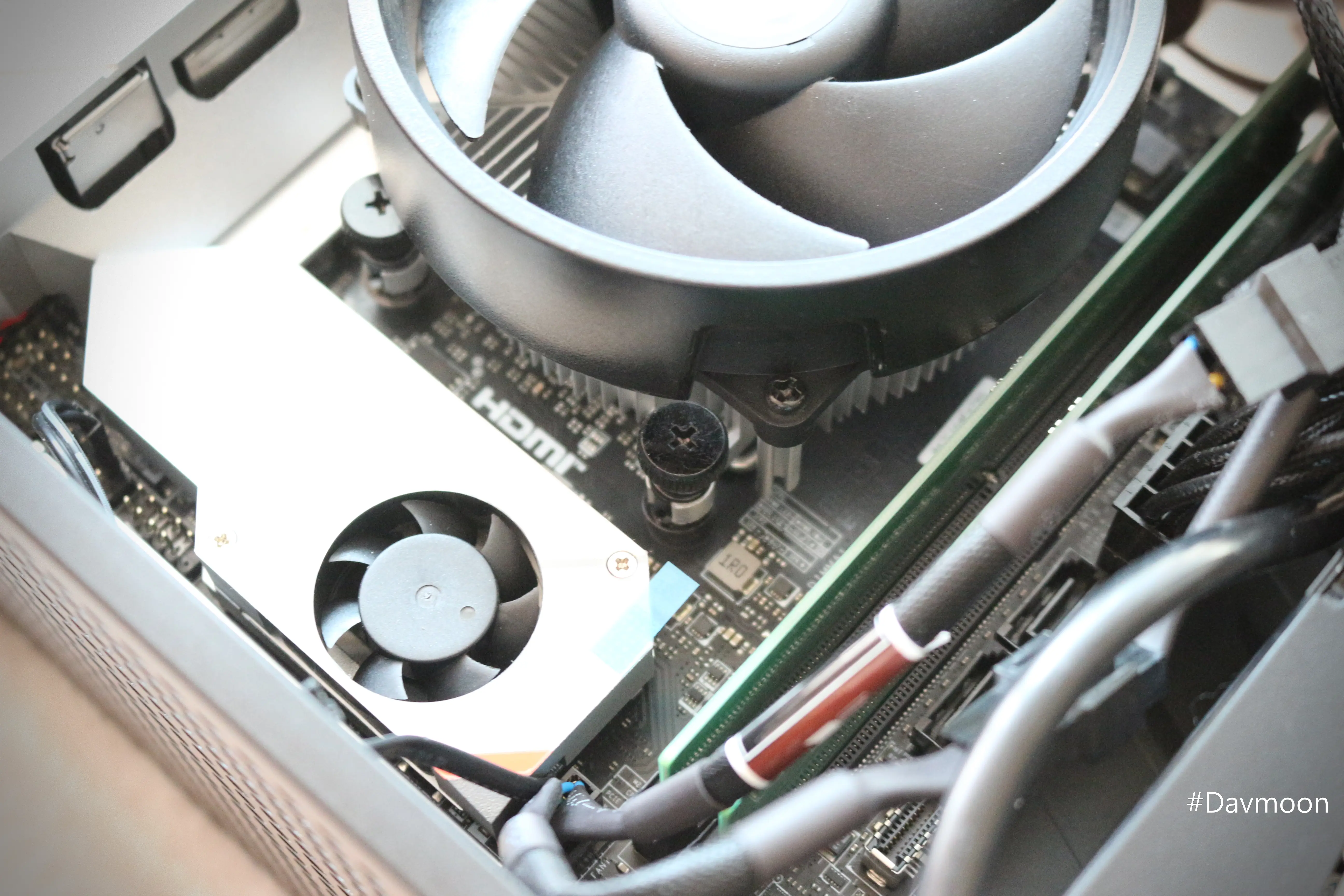 msi b650i edge nvme 슬롯 쿨러