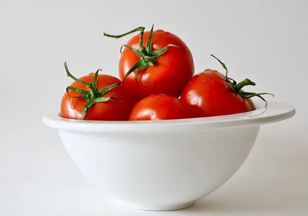 신장에 나쁜 음식 바나나와 토마토