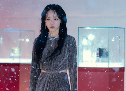 레이디두아 7회 사라킴 롱드레스 사러가기