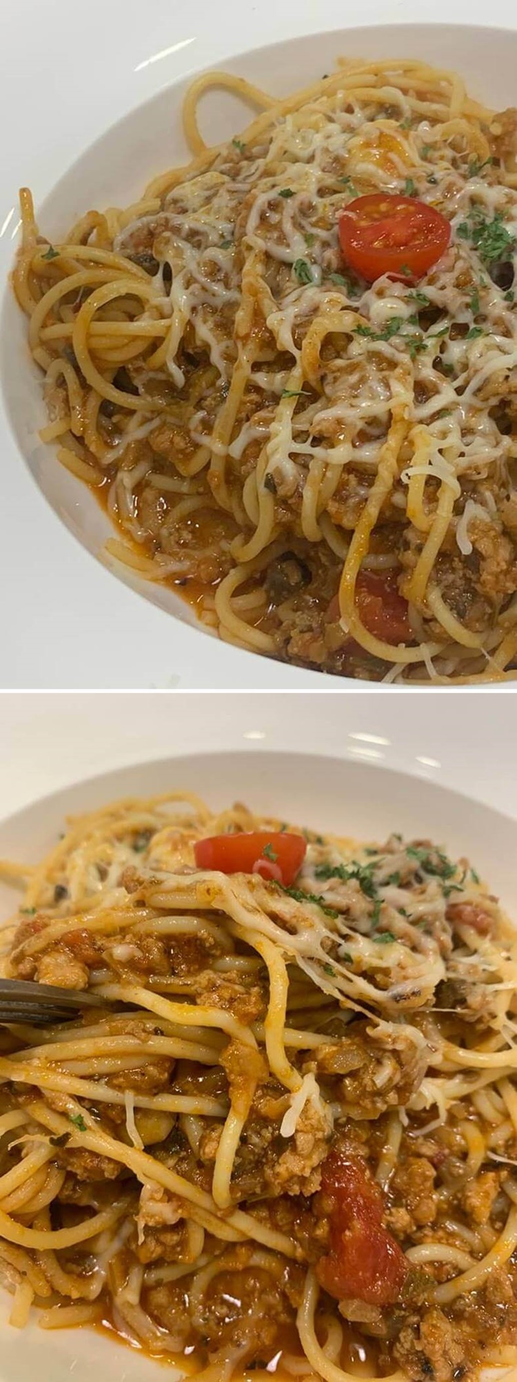 라구파스타 소스와 가득 들어가 있는 다진 고기